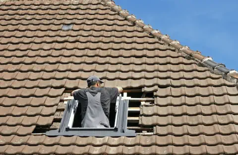Pose de velux - La Bretonnière-la-Claye